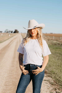 Amelia Tee