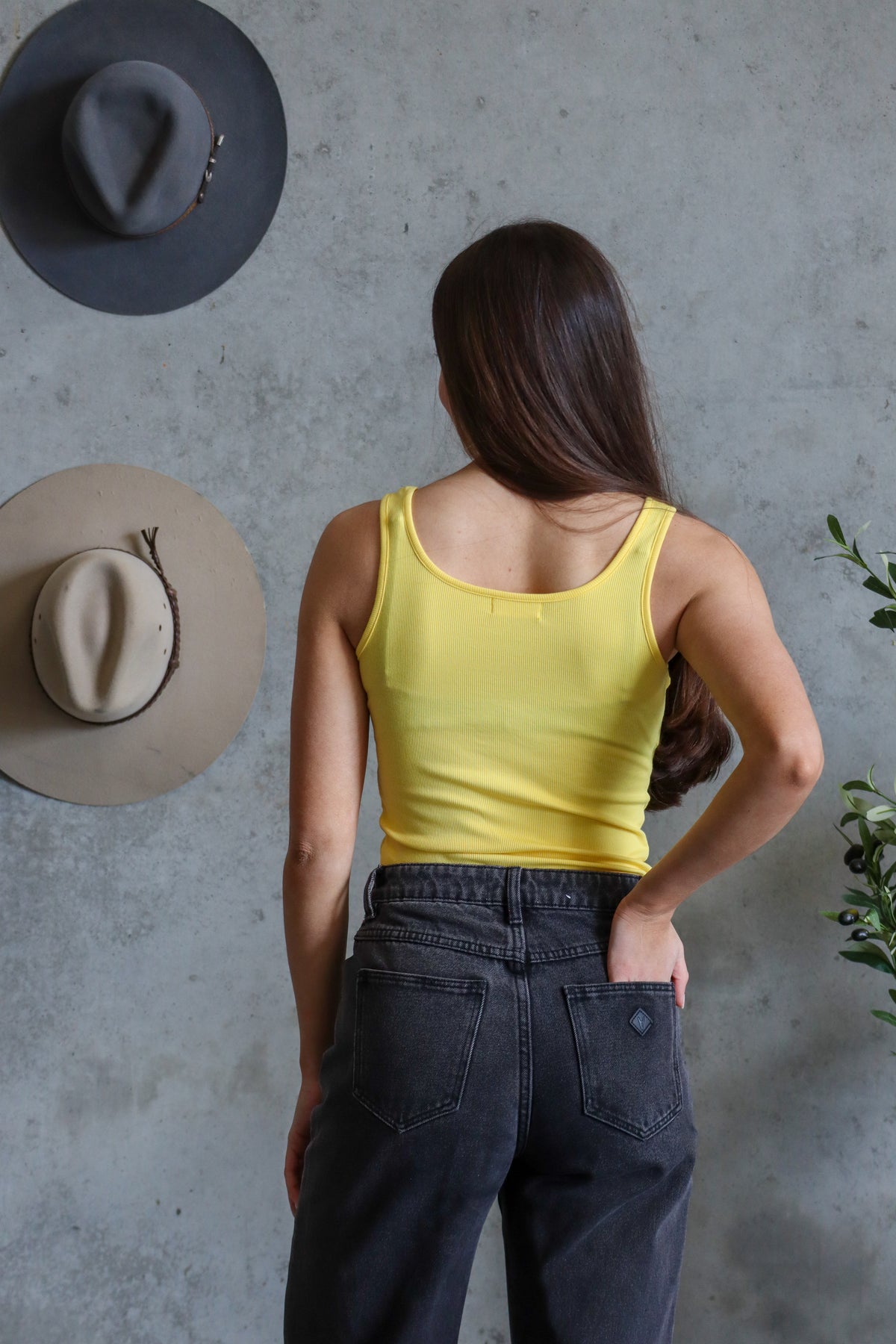 Signature Tank